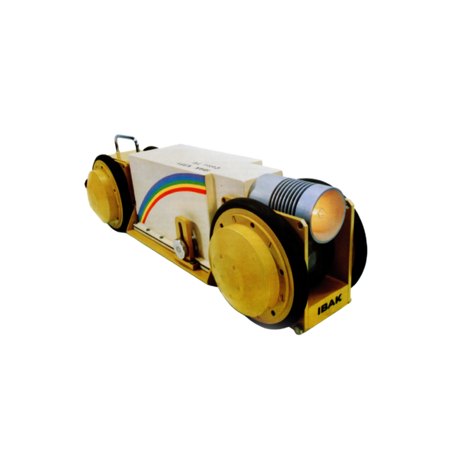 Produktfoto von der Inspektionskamera RADIAX am RAX Fahrwagen