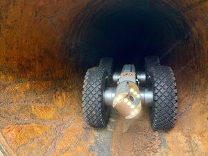 ORPHEUS Inspektionskamera am Fahrwagen T76 im Kanalrohr