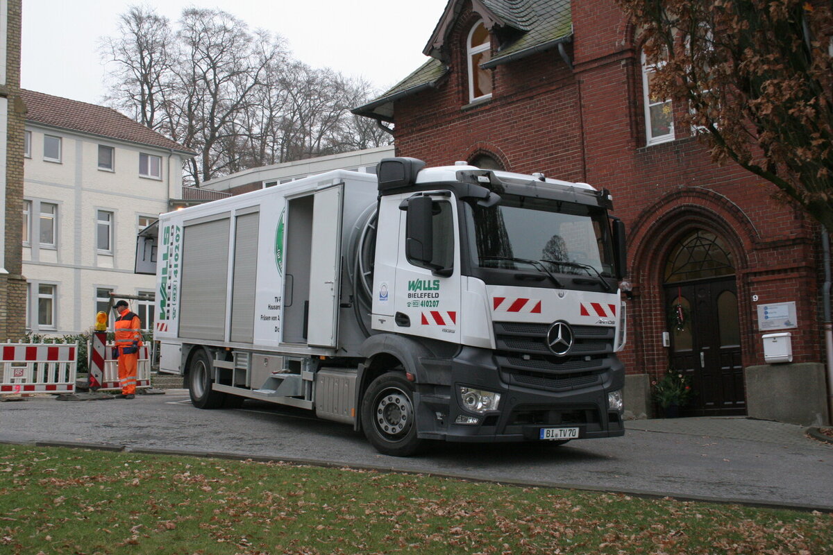 Der Neue im Fuhrpark Inspektionsfahrzeug in seitlich-frontaler Ansicht