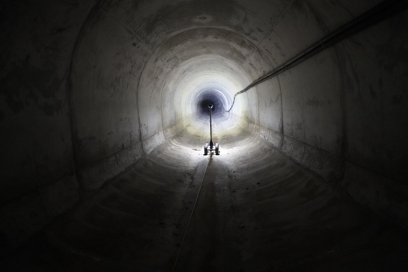 Bild von der Höhenverstellung HeightFlex für mannlose Kanalinspektionen