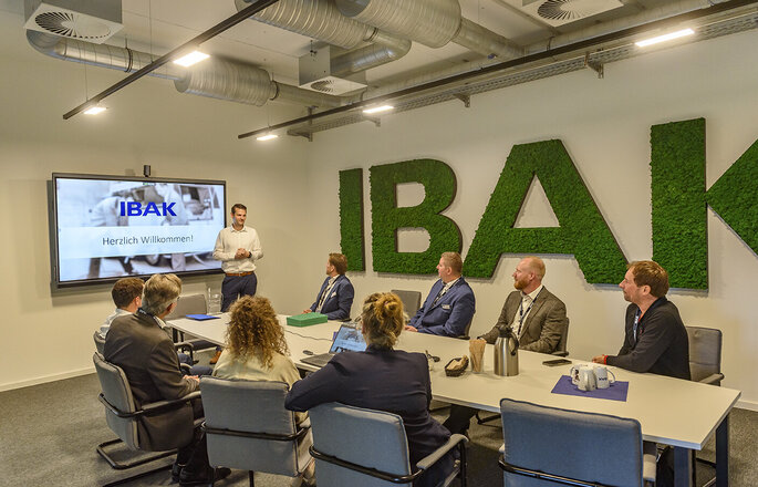 IBAK Besuch der IHK zu Kiel