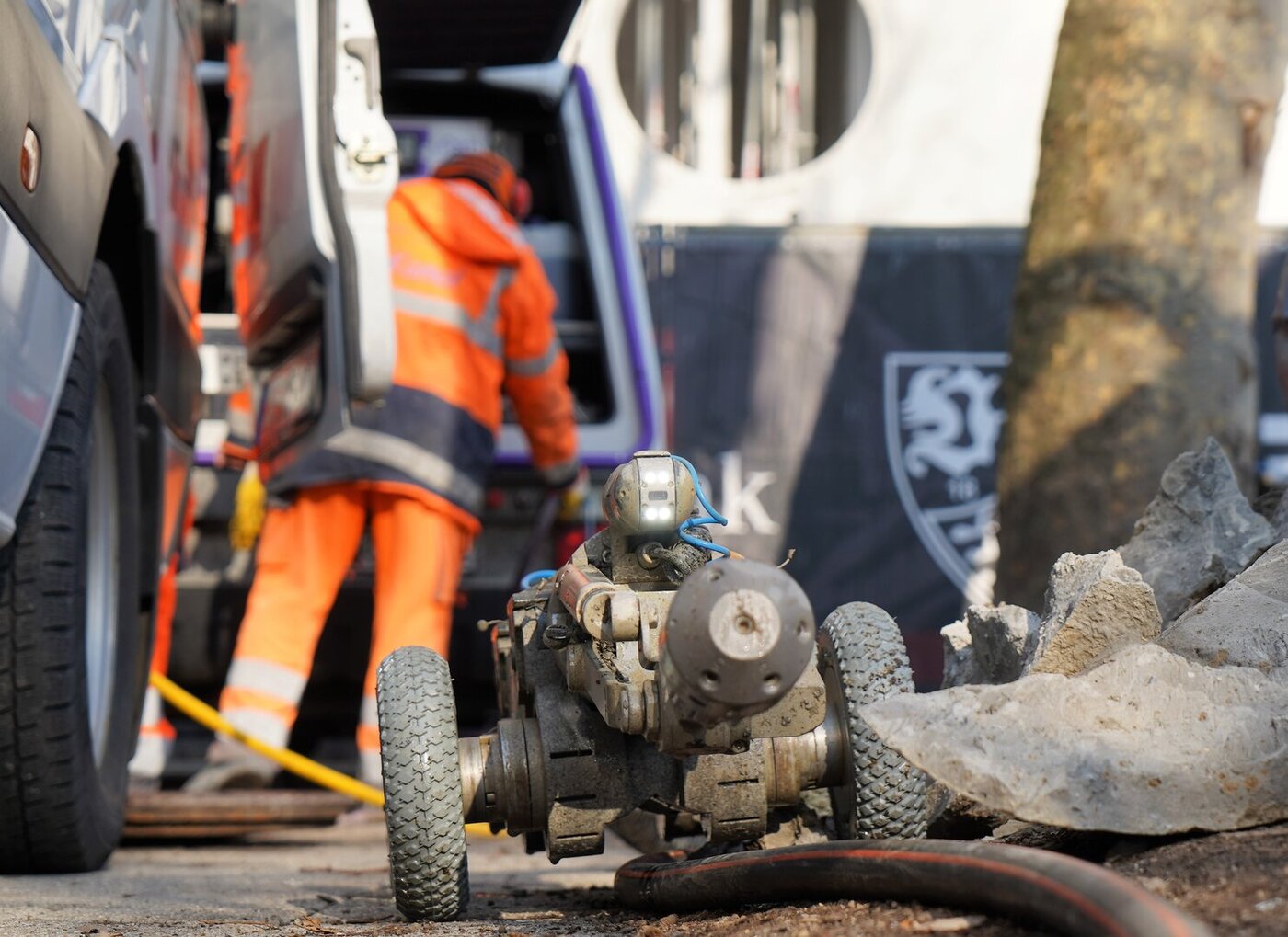 Detailaufnahme des MicroGator GT mit adaptierter Höchstdruck-Wasserstrahldüse